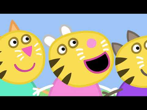 PEPPA PIG GETS HER FACE PAINTED