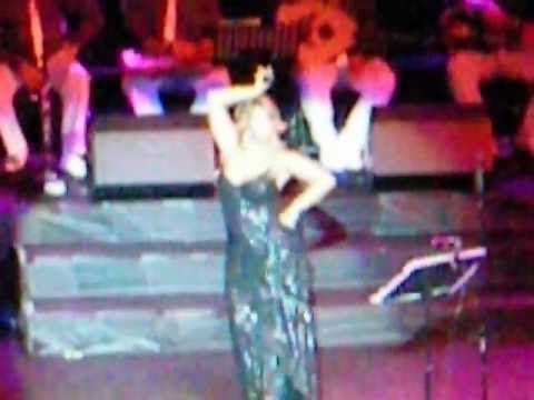Sibel Can Dans Show