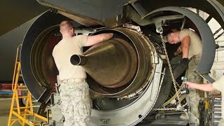 Mechanics change KC-135 Stratotanker engine