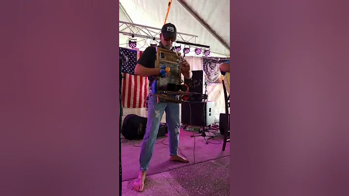 Dewey Via & Unkl Ray Nutter - Waylon Medley - Bike...