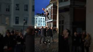 Wickedly funny Canadian Unicyclist street performer @London's Covent Garden