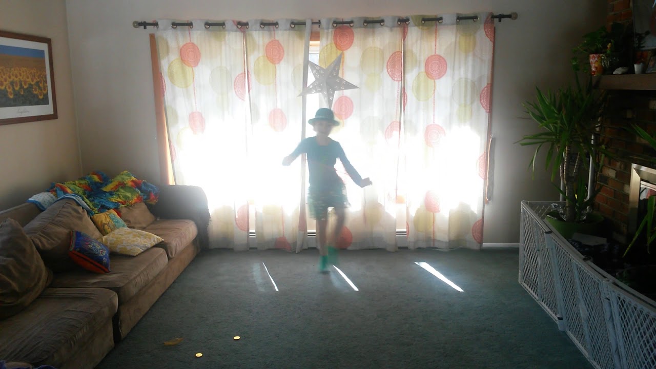 My weird dance moves YouTube