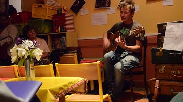 Thumbnail of A La huelga (Rolando Alarcon) Reprise par Vincent