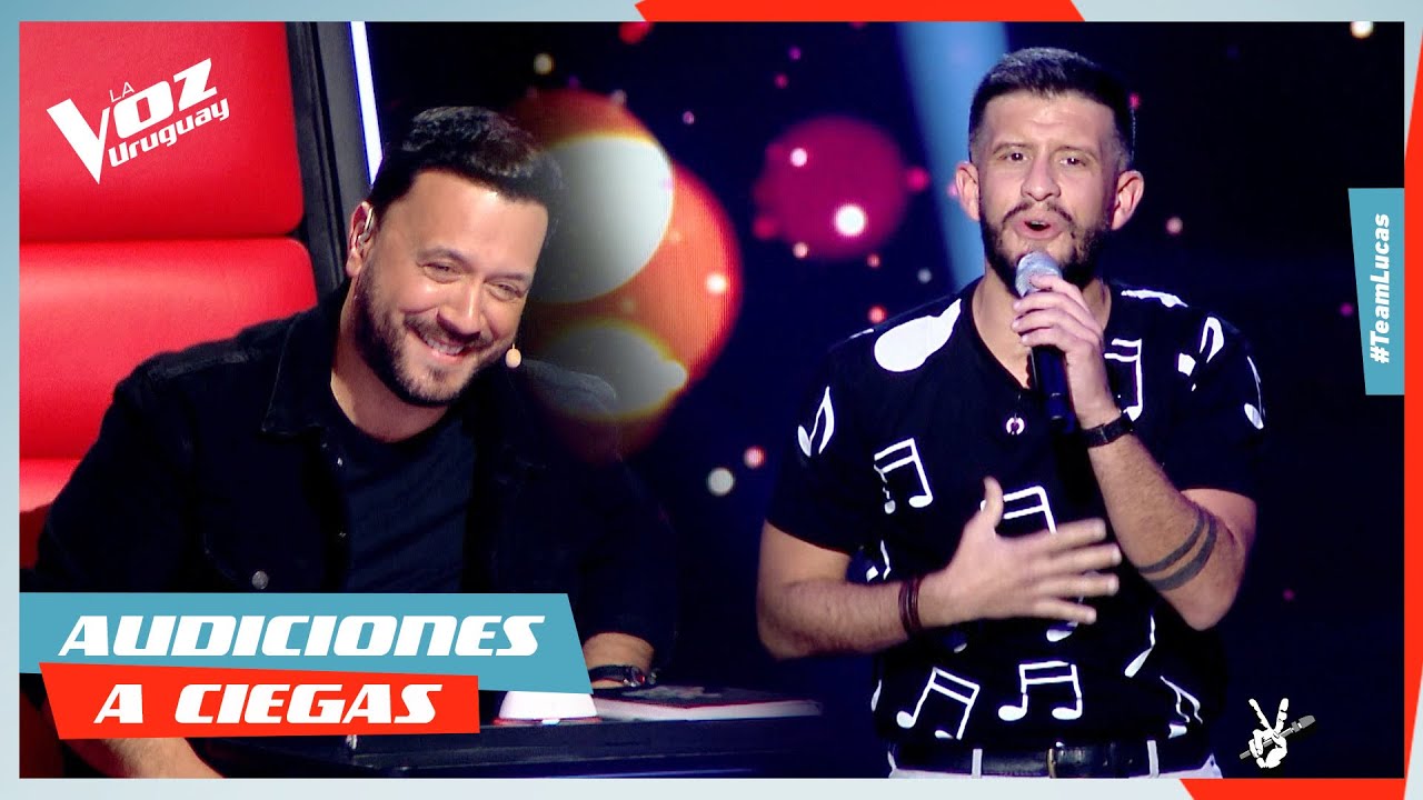 Mauricio canta 