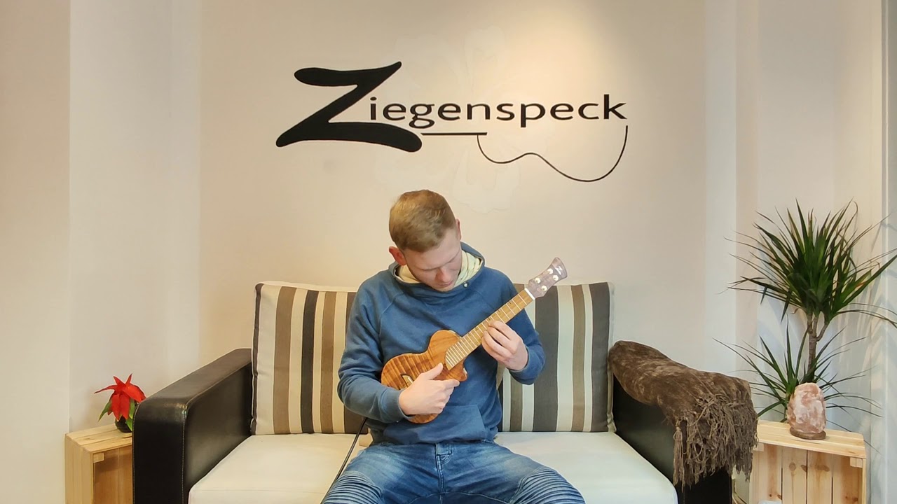Ziegenspeck Ukulele Koa Custom E-Uke Concert