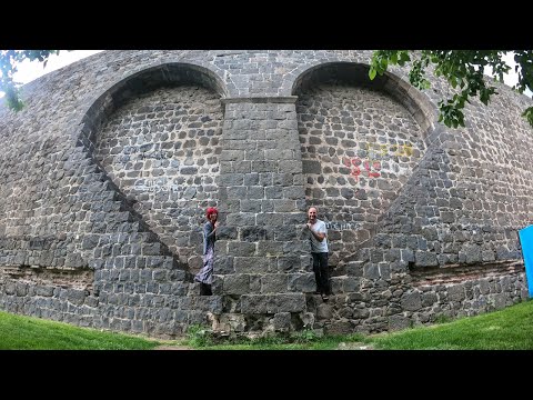 Улиците на Диа̀рбекир