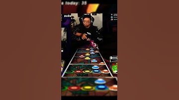 This game doesn’t work, but I still managed to hit this #guitarhero #barkatthemoon