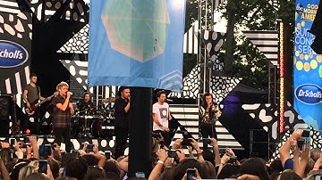 ONE DIRECTION ON GMA- STORY OF MY LIFE