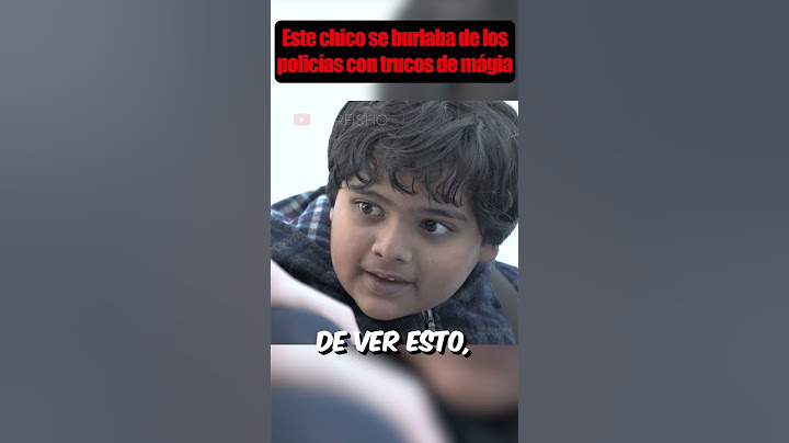 Este chico se burlaba de los policías con trucos de magia