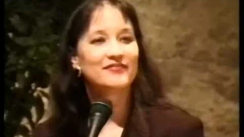 Lillian Bridges: Face Reading - Creating a Persona...