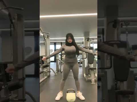 tik tok Meimei Chan lagi olahraga