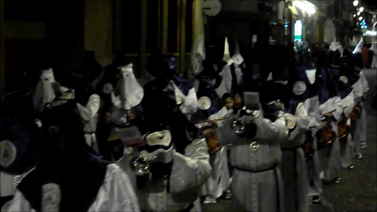 Jueves Santo en Aranda de Duero: Hermandad del Santísimo Cristo del Milagro (28/03/13)