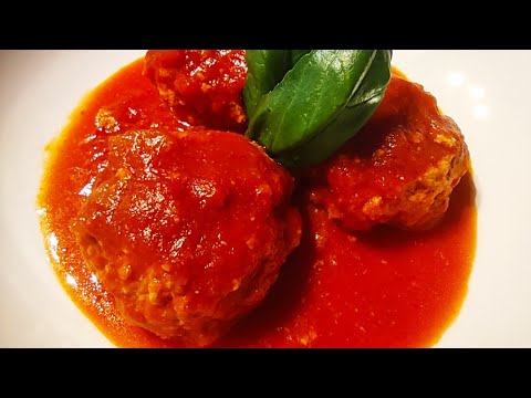 Polpette di ricotta con sugo