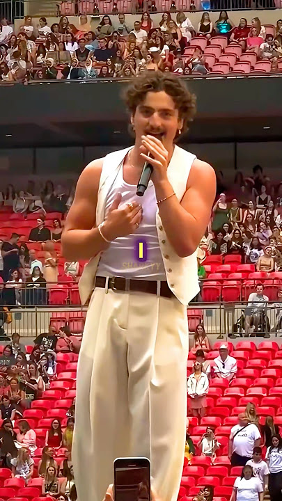 Download lagu Benson Boone’s ERAS TOUR Experience Was Magical 🤩