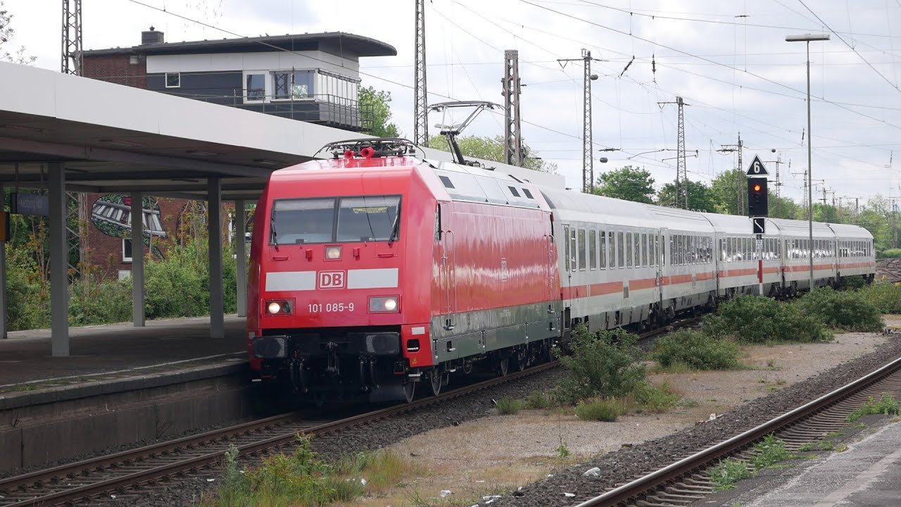 Züge in Duisburg HBF (FULL HD)
