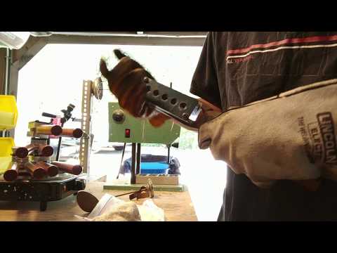 QuickTip #2 Lube the Sprue Plate! (A Little Lube Makes it Glide!)