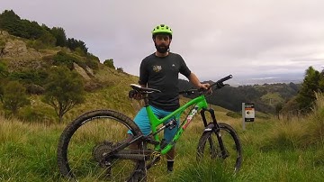 We are proud to support Haka Tours MTB with absoluteBLACK Oval Chainrings.