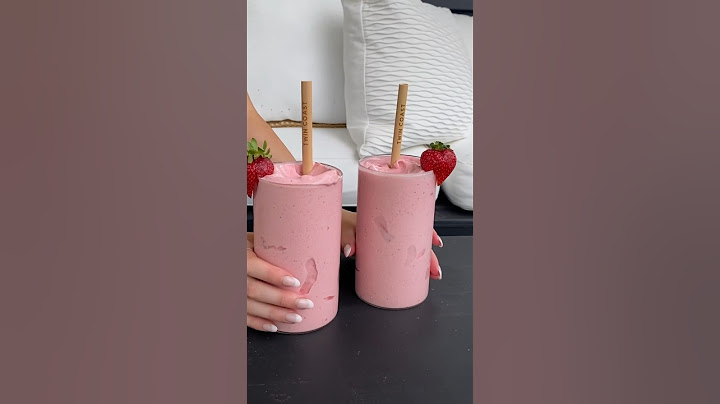 strawberry milkshake smoothie! day 20 challenge