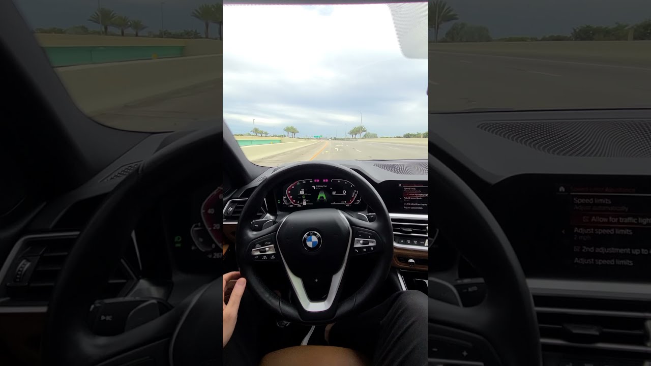 BMW G20 5AU With Lane Change Assist And ASLA TLA US 