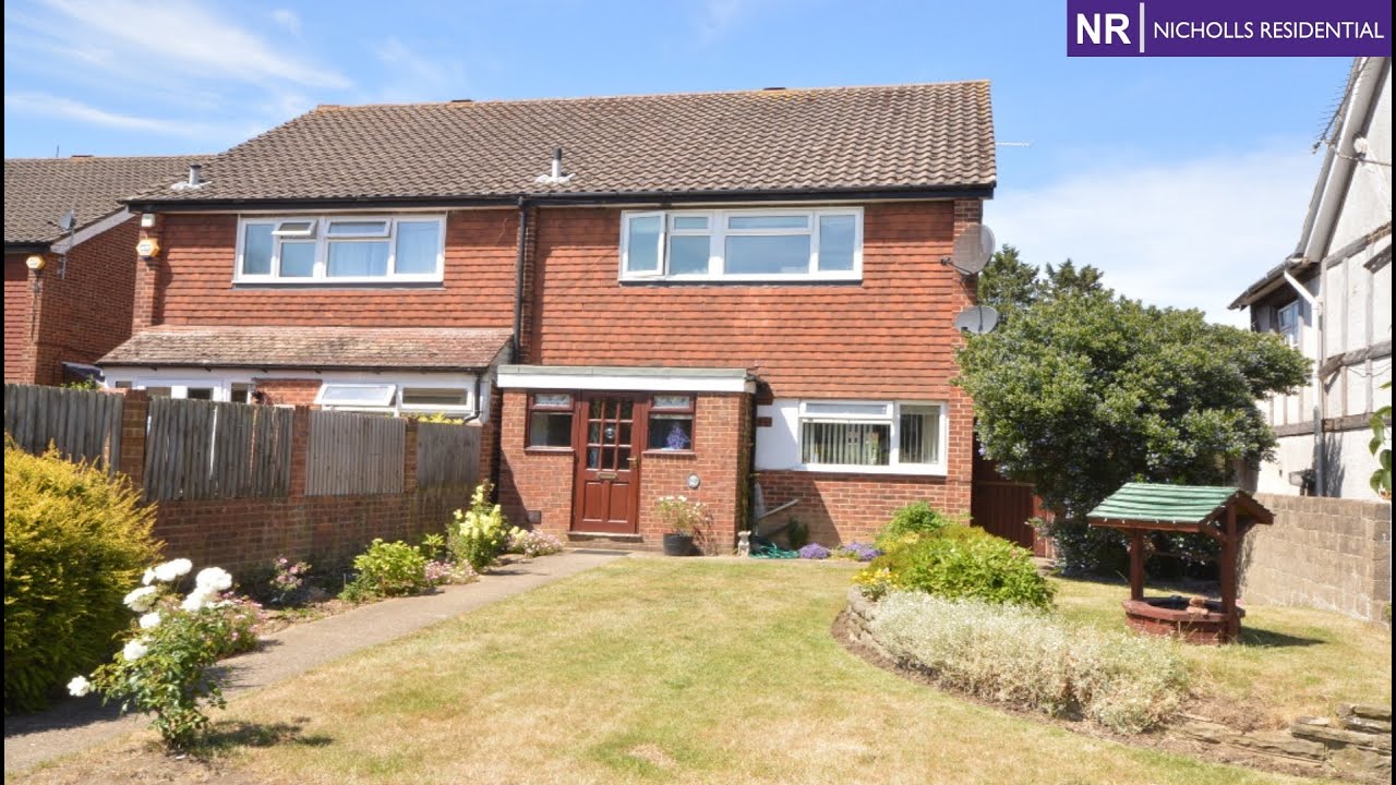 Leatherhead Road CHESSINGTON YouTube