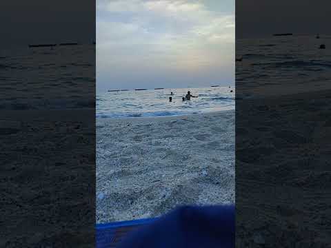 UMM SUQUEIM NIGHT SWIMMING BEACH, DUBAI #trending #shorts #asmr #viral