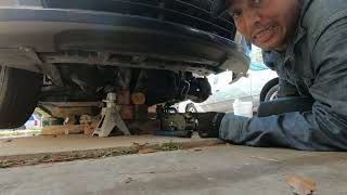 Removing and installing a manual transmission on a Nissan Versa 2010