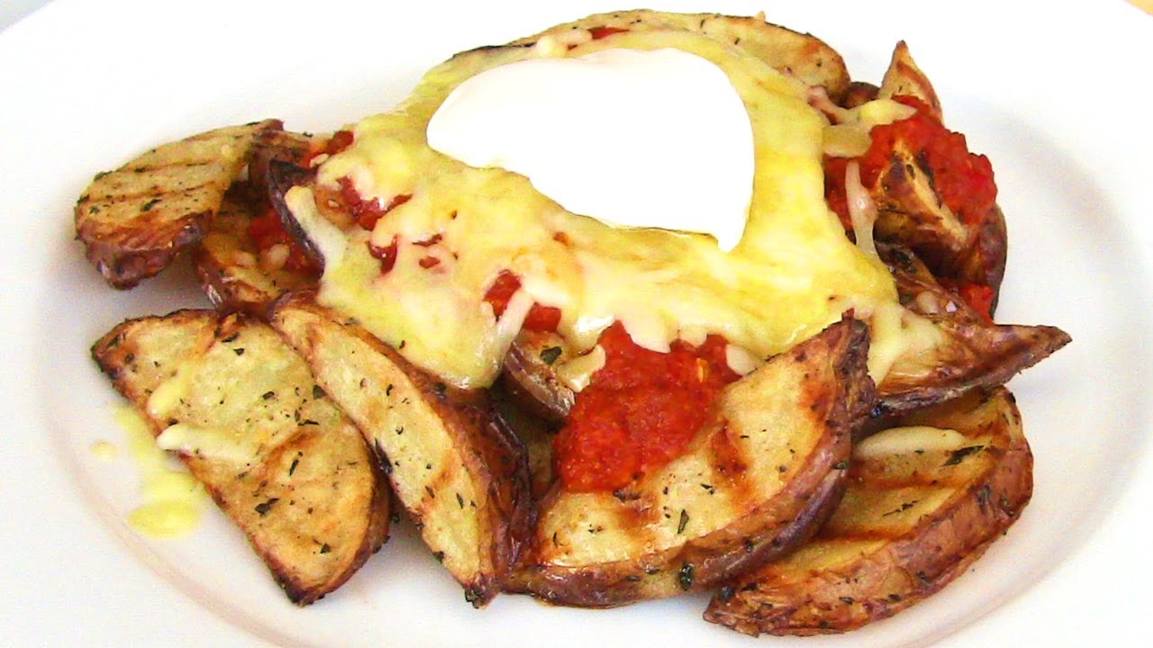 How To Make Potato Wedges - Chilli Cheese Topping Video Recipe - YouTube