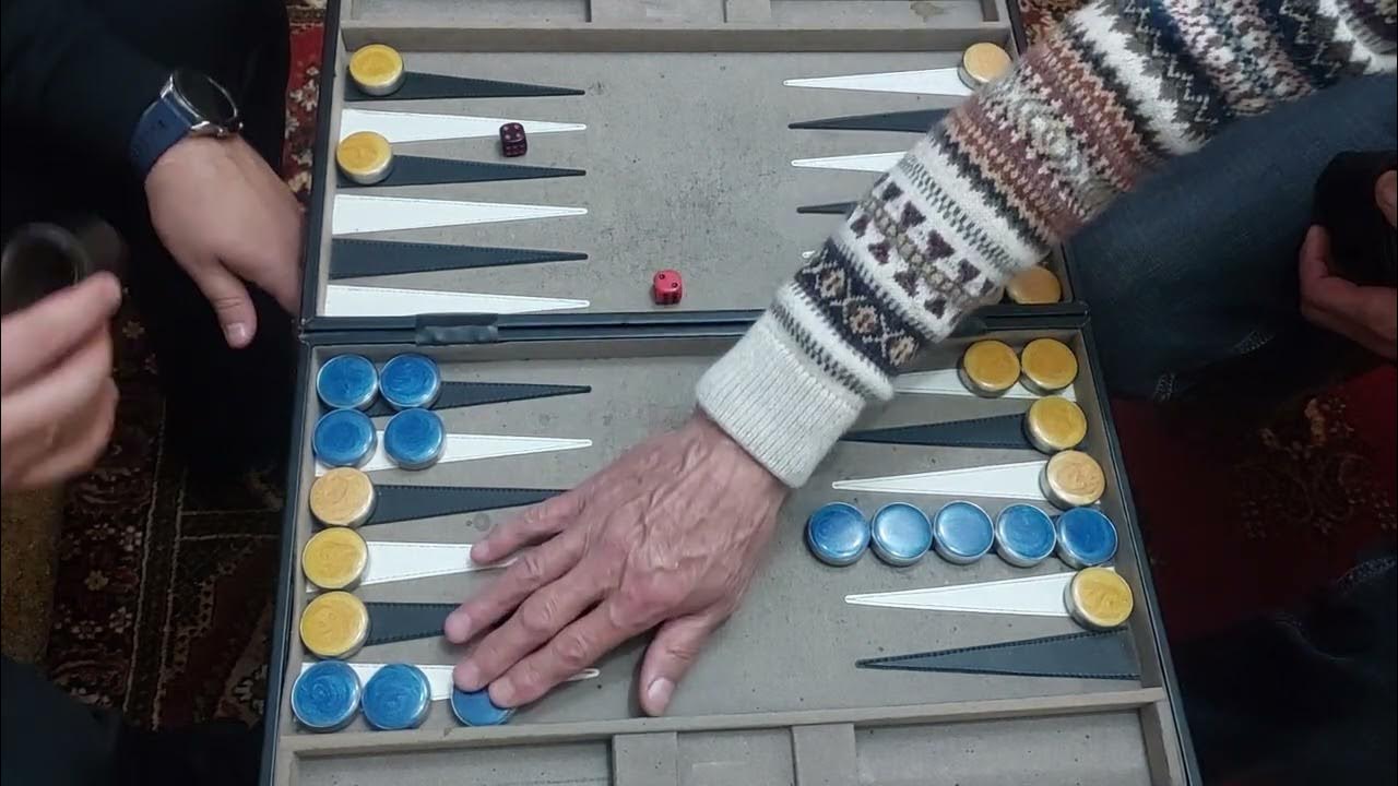 Игрок в нарды. Расстановка нард длинных. Обучение в нарды. Обучение в нарды. Обучение в нарды.