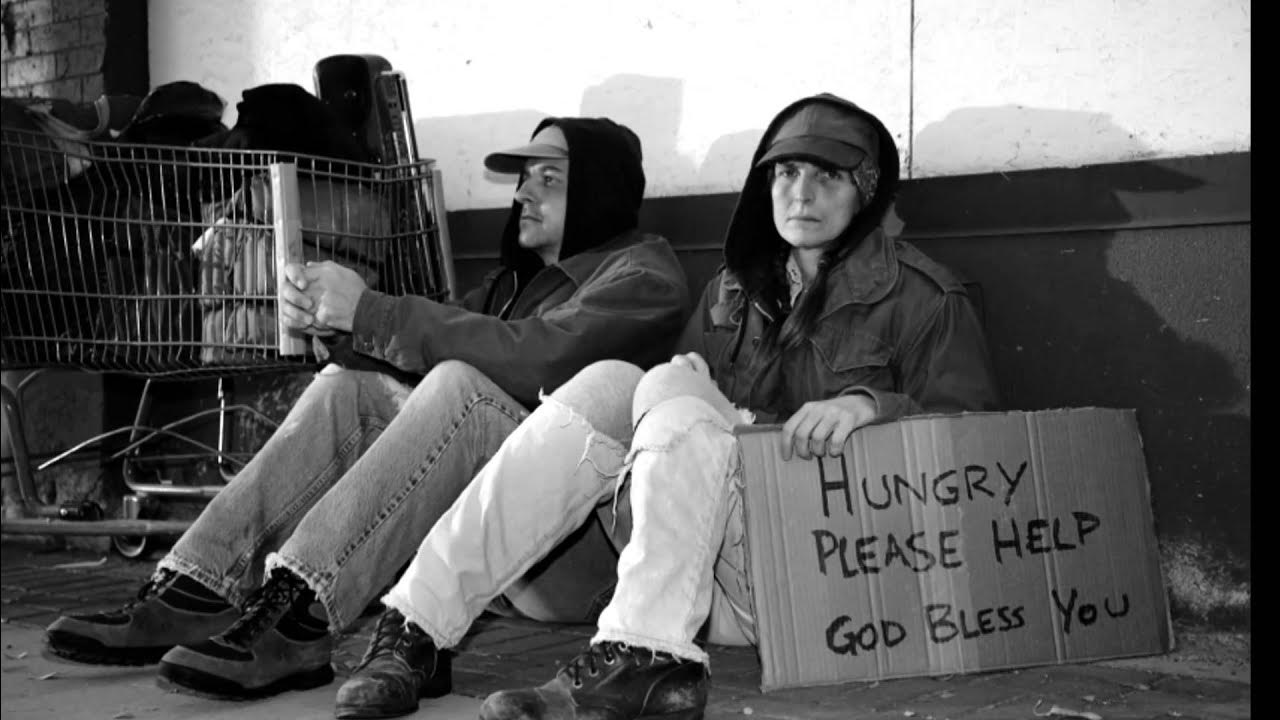 Фотографии бездомных. The homeless people. The homeless people. Бездомные фото. Бездомные фото.