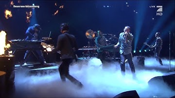 Linkin Park Performs 