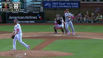 PIT@ARI: Osuna rips go-ahead two-run shot in the 10th