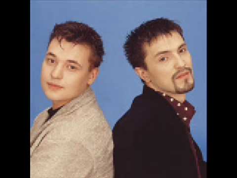 Руки вверх сергей жуков 90е. Руки вверх певец сергей жуков. Как выглядит руки вверх. Группа руки вверх!. Как выглядит руки вверх.