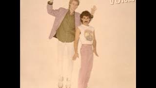 Hall & Oates ~ Everytime You Go Away