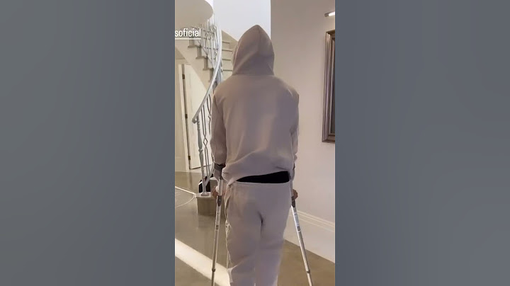 POSITIVE VIBES! | Arsenal's Gabriel Jesus In Good Spirits After Undergoing Knee Surgery 😃❤ #Shorts