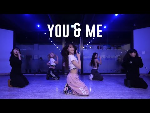 JENNIE - <strong>You</strong> &amp;<strong>amp</strong>; Me Choreography ZZIN