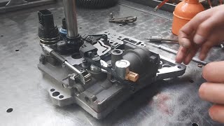 картинка: Замена втулки насоса и клапана линейного давления и сборка #АКПП #A604 #Chrysler PT Cruiser 2.4