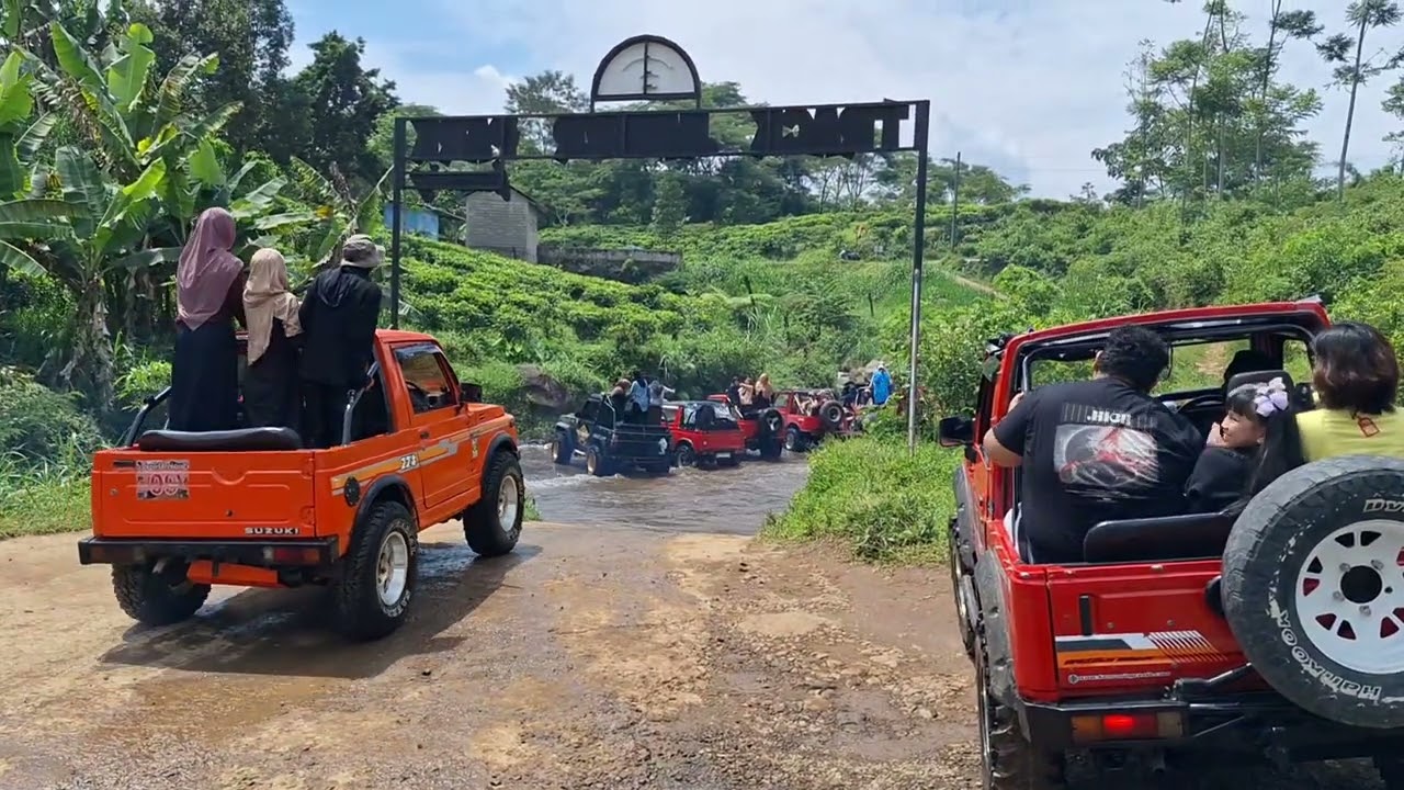 Yangti berani kut Offroad di Kemuning Jeep Adventure