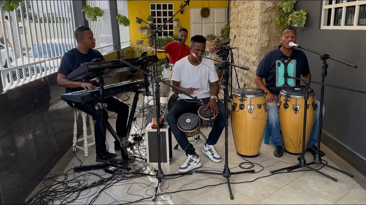 LA CHIQUITA - Mix Salsa Romántica # 2