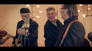 Tim Graves &amp; The Farm Hands - &quot;Bluegrass DNA&quot; Official Music Video