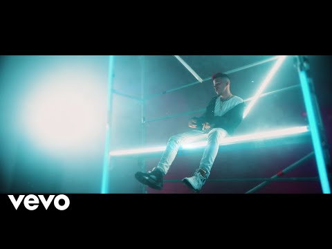 Sfera Ebbasta - Bang Bang (Prod. Charlie Charles, Chris Nolan)