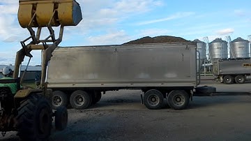Loading chicken manure