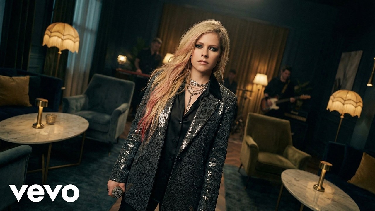 Avril Lavigne - Never Yours