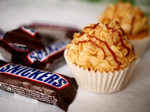 Video: Kā Pagatavot Snickers Cupcake