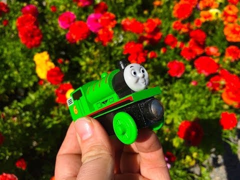 PERCY Thomas The Tank Engine & Friends Character Fridays - A Wooden Railway Toy Train Review