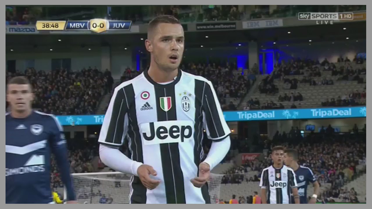 Pol Lirola vs Melbourne Victory (Away) 23/07/2016 | Debut for Juventus