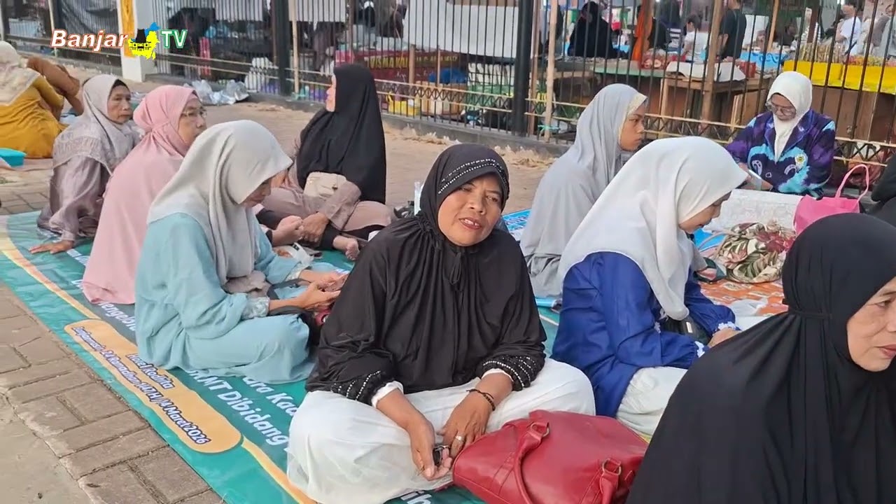 Badan Kontak Majelis Taklim Kota Banjarmasin Buka Puasa Bersama di Siring Nol Kilometer