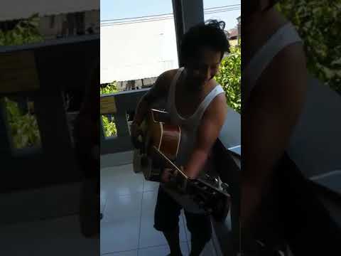 Megending di kos buluh indah