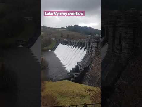 Overflow Lake Vyrnwy #lakeview #lakeview #shorts #hiking #wales #waterfall