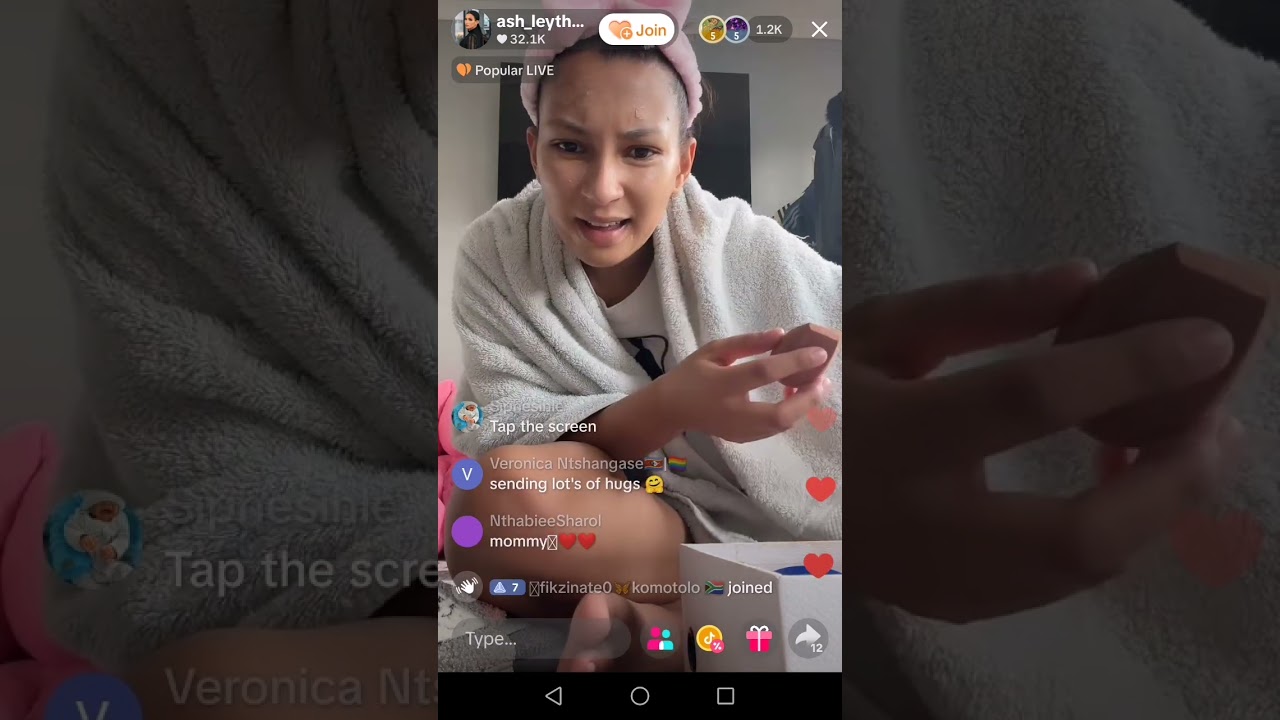 #Эшли #Огл делает #макияж перед #работой #в тренде #старшийбрат #контент