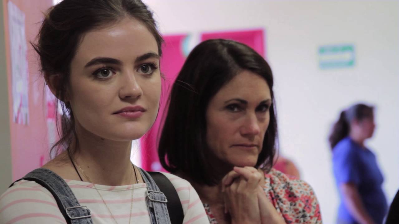 Lucy Hale Visits Smile Train Local Partners in Mexico City - YouTube